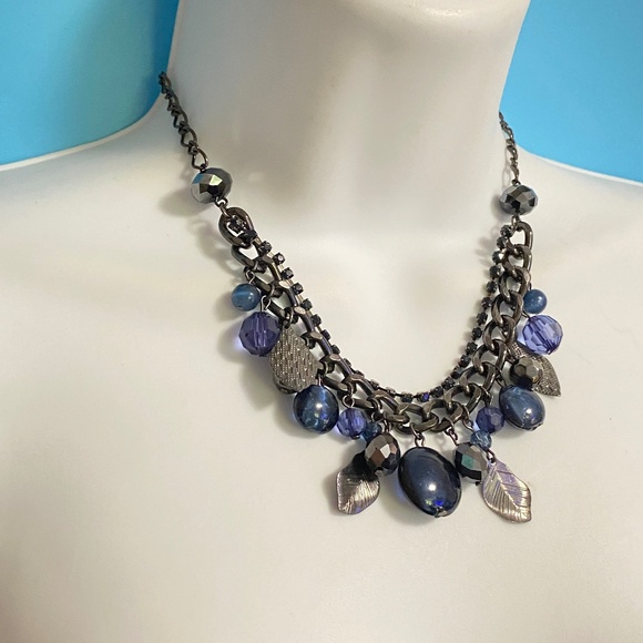 COOKIE LEE Blue Glass Beads Rhinestones Gunmetal Black Chain Statement Necklace - Picture 3 of 8